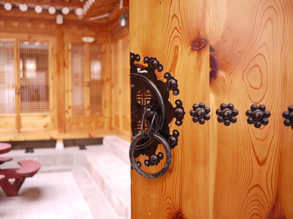 Haemil Hanok Guesthouse Seoul Exterior photo
